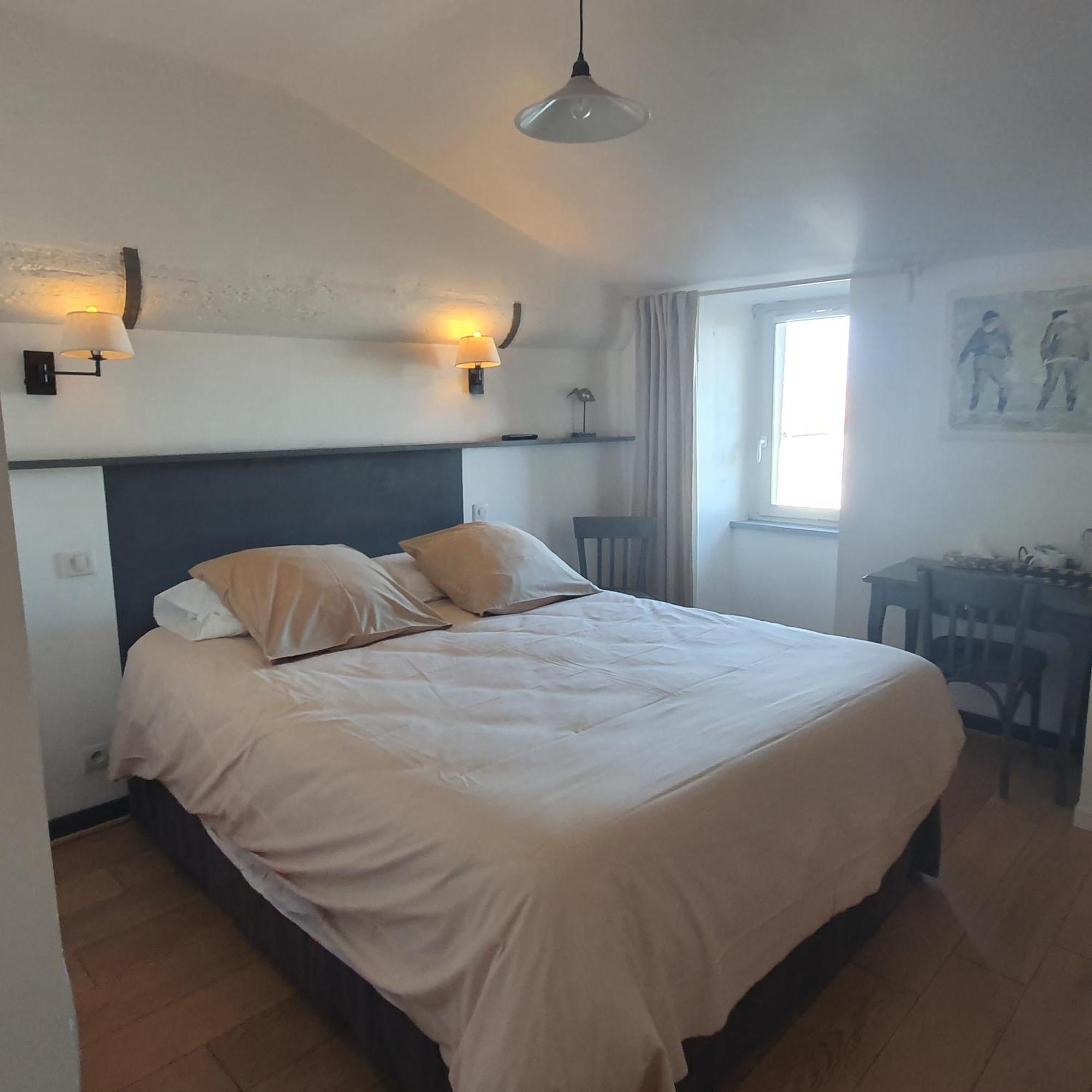 Le Mole Bed and Breakfast La Flotte Δωμάτιο φωτογραφία