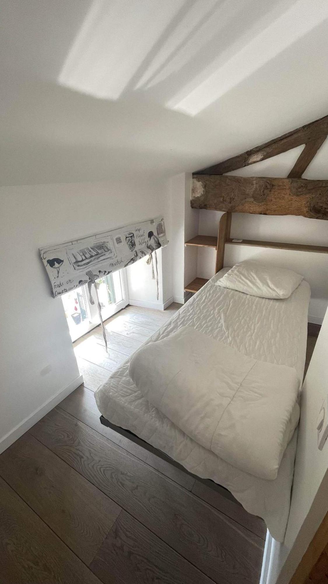 Le Mole Bed and Breakfast La Flotte Δωμάτιο φωτογραφία