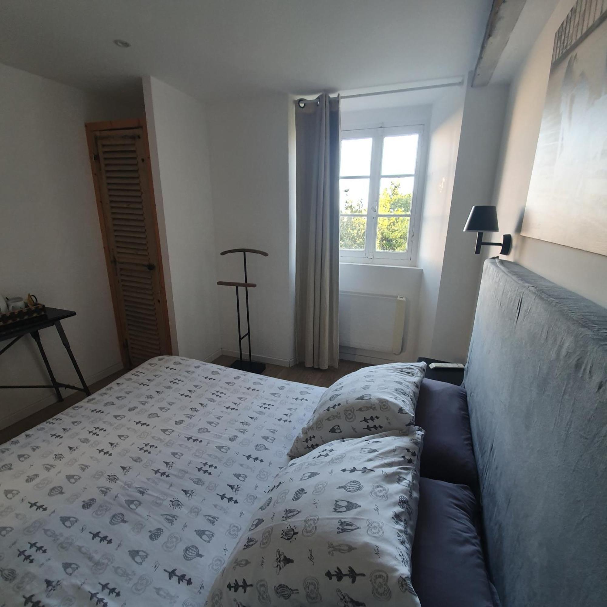 Le Mole Bed and Breakfast La Flotte Δωμάτιο φωτογραφία
