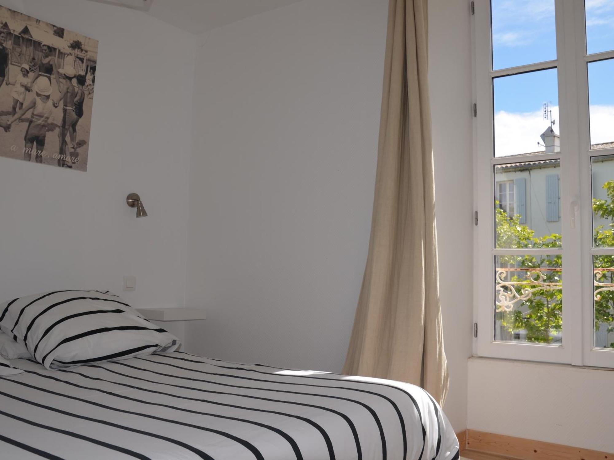 Le Mole Bed and Breakfast La Flotte Δωμάτιο φωτογραφία